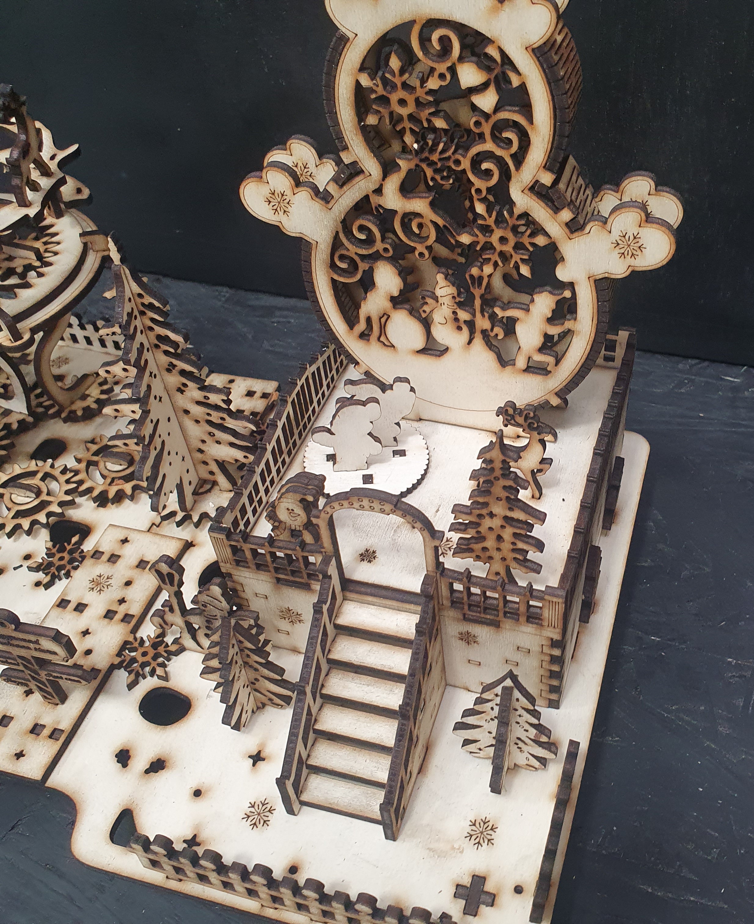 3D Wooden Puzzle – Christmas Amusement Park Light Box with Movable Pieces
