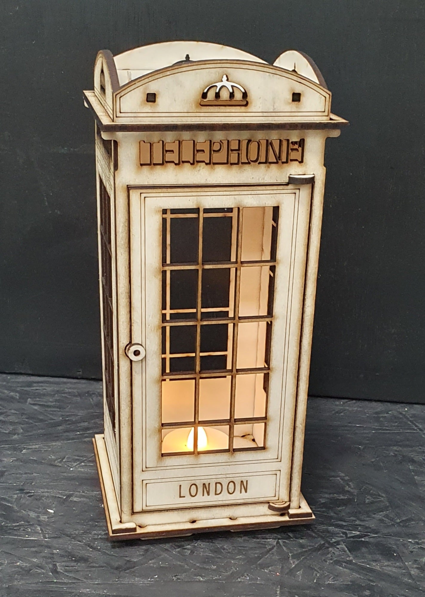 Wooden Old-Fashioned Telephone Box – DIY Craft Kit | Build, Paint & Display