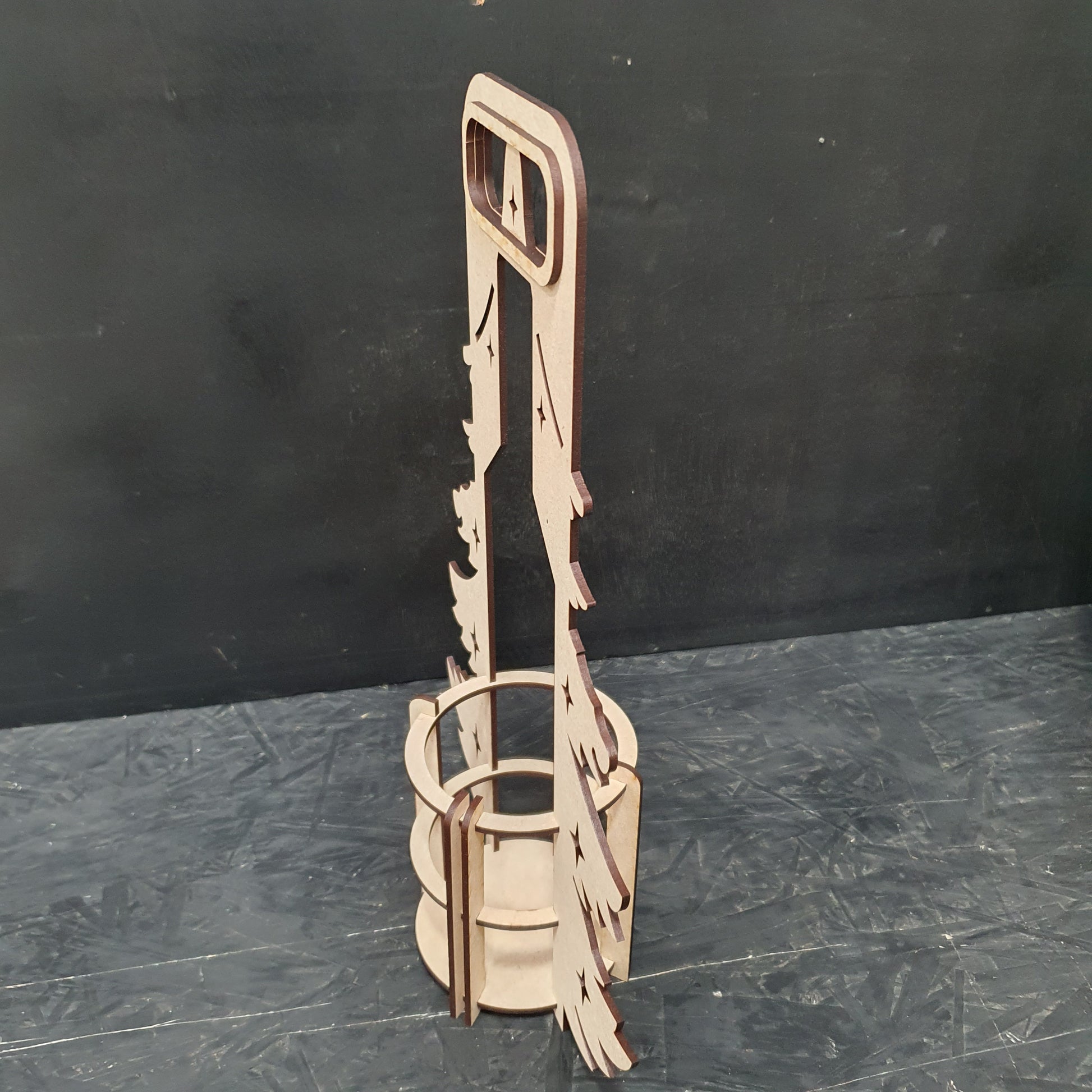 Wine Bottle Holder – Christmas Tree Outline, Flat-Packed Gift Display (36cm x 26cm)