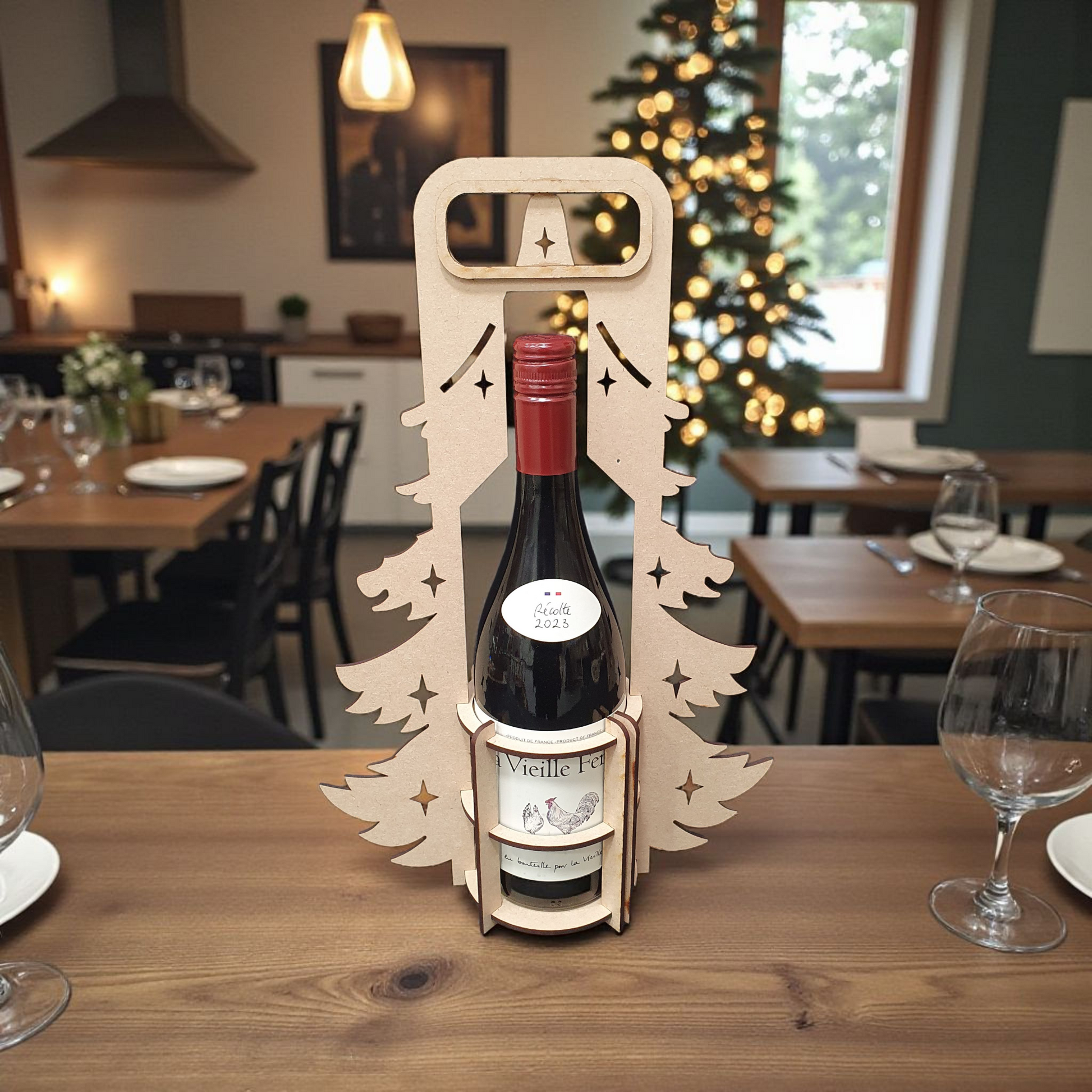 Festive Wooden Wine Bottle Holder – Christmas Tree Outline, Flat-Packed Gift Display (36cm x 26cm)