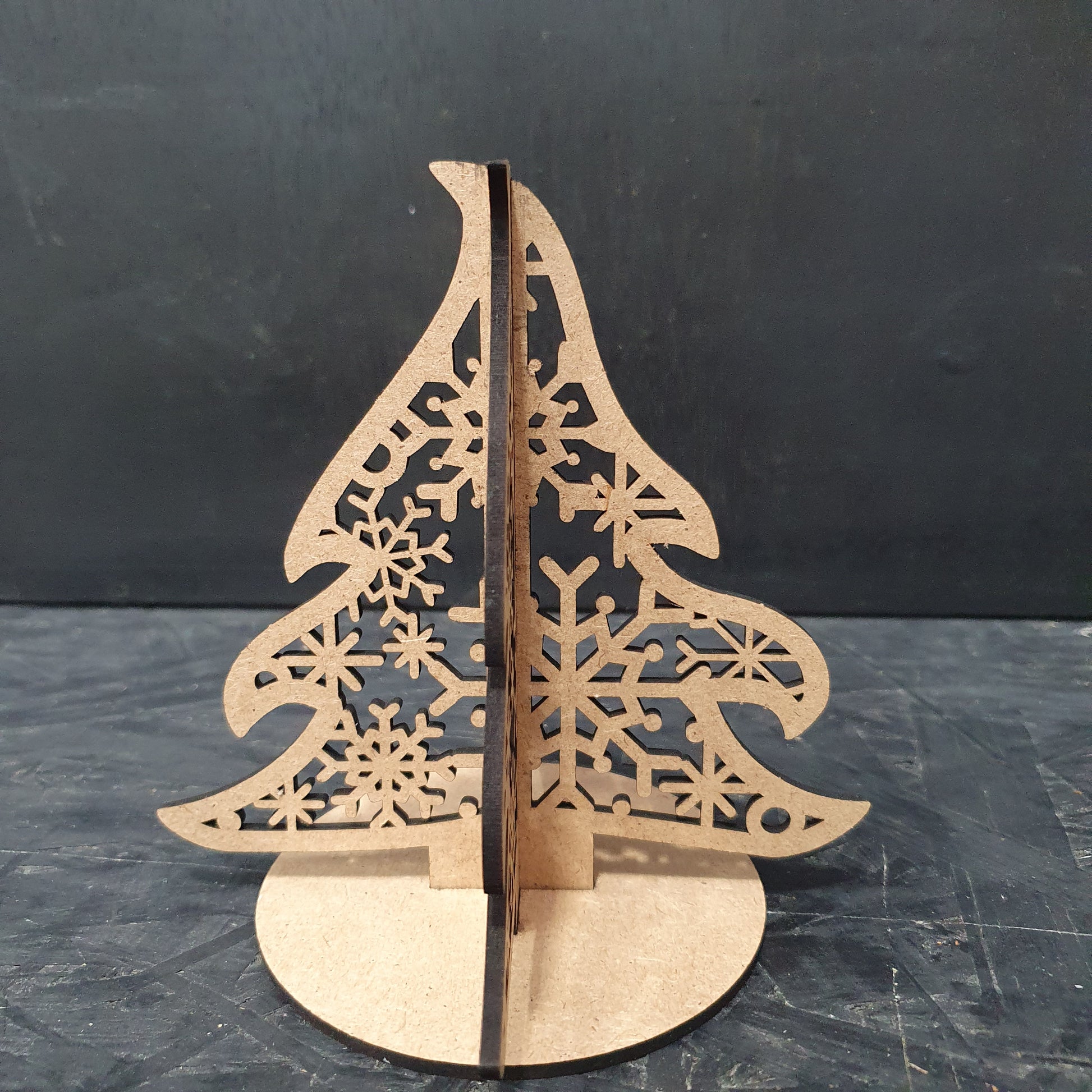 MDF Mini Christmas Trees – Laser-Cut Snowflake Tabletop Décor | Easy Slot-Together Design (14cm)