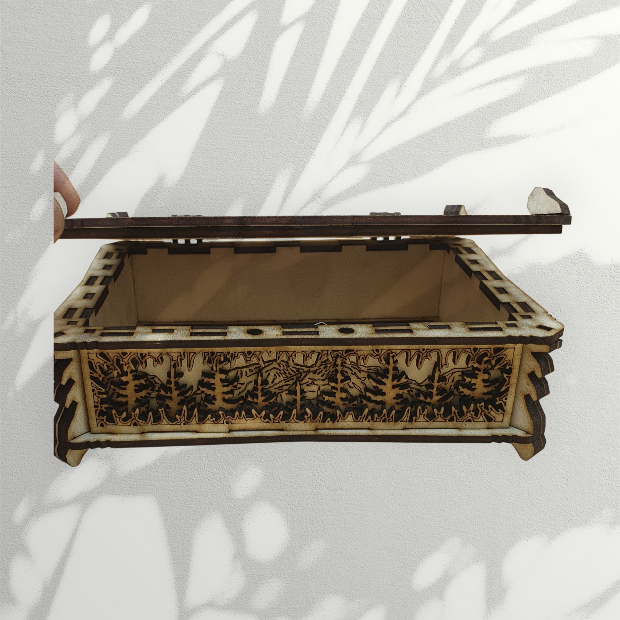 Triple Layered Christmas Keep Safe Box Head – Wooden Etched Stag Design