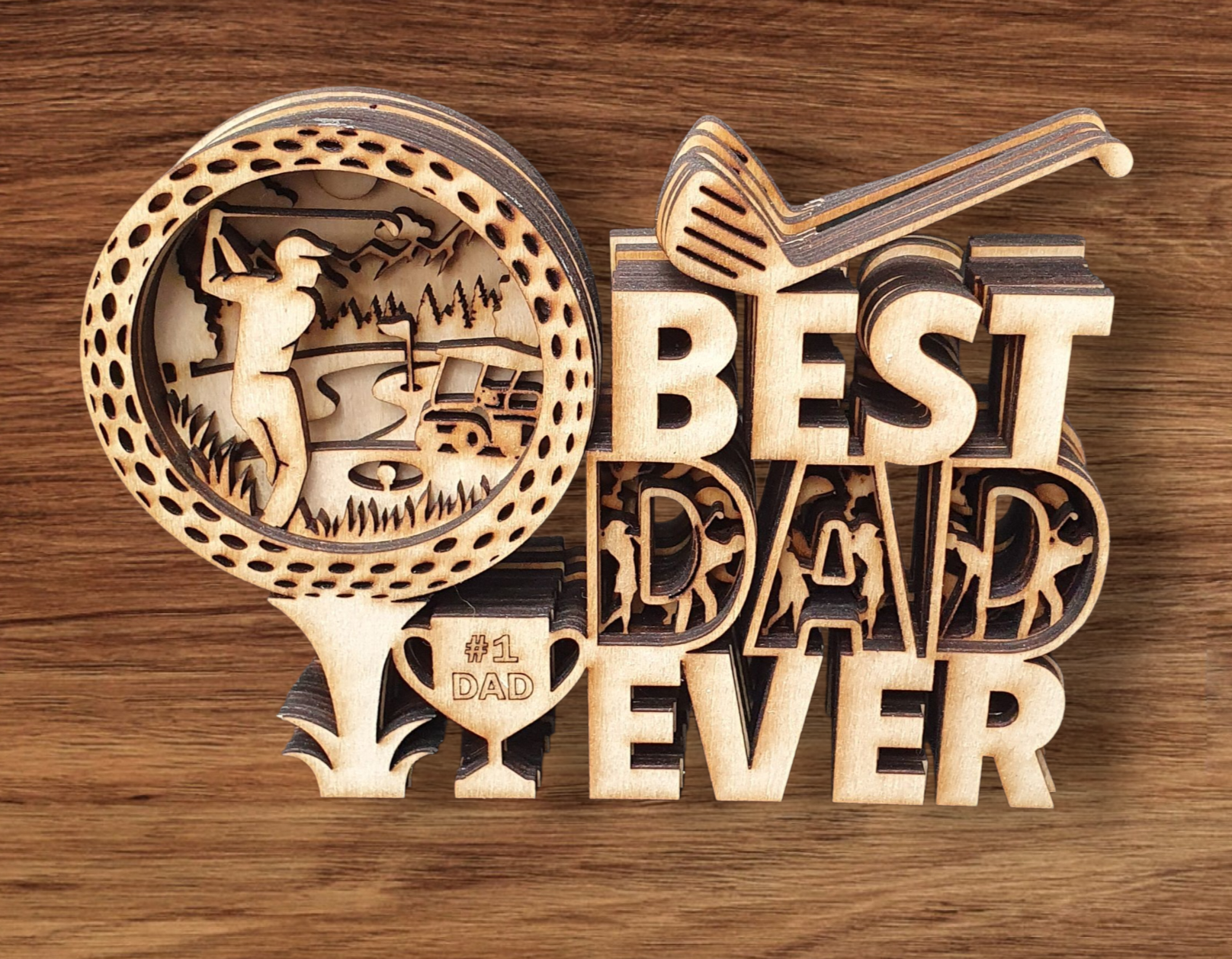 Golf – “Best Dad Ever” Sign / Desk Ornament | Perfect Gift for Golf Lovers