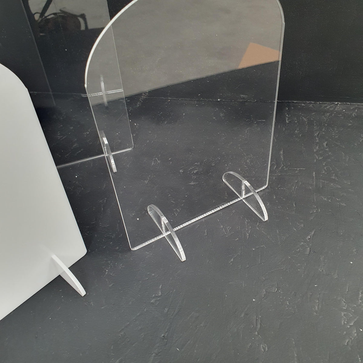 Clear acrylic arch sign blank with slot-in stand ideal for wedding table numbers and personalised displays.