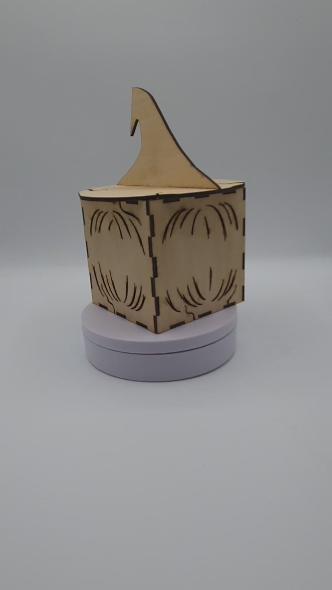 Load video: Spooky Halloween Light Box