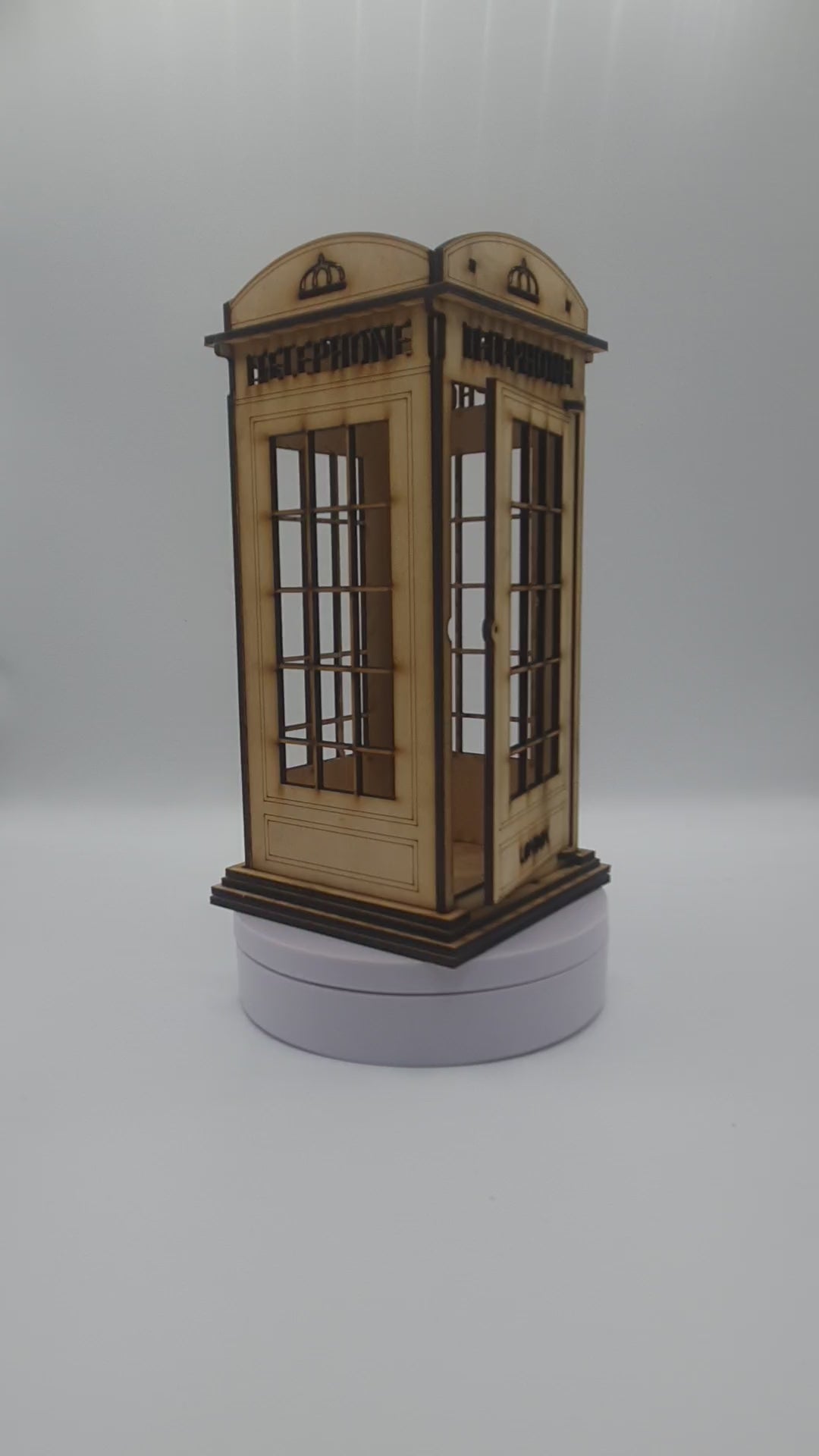 Load video: Old Fashioned Telephone Box